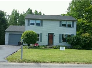 204 Hornady Dr, Syracuse, NY 13209
