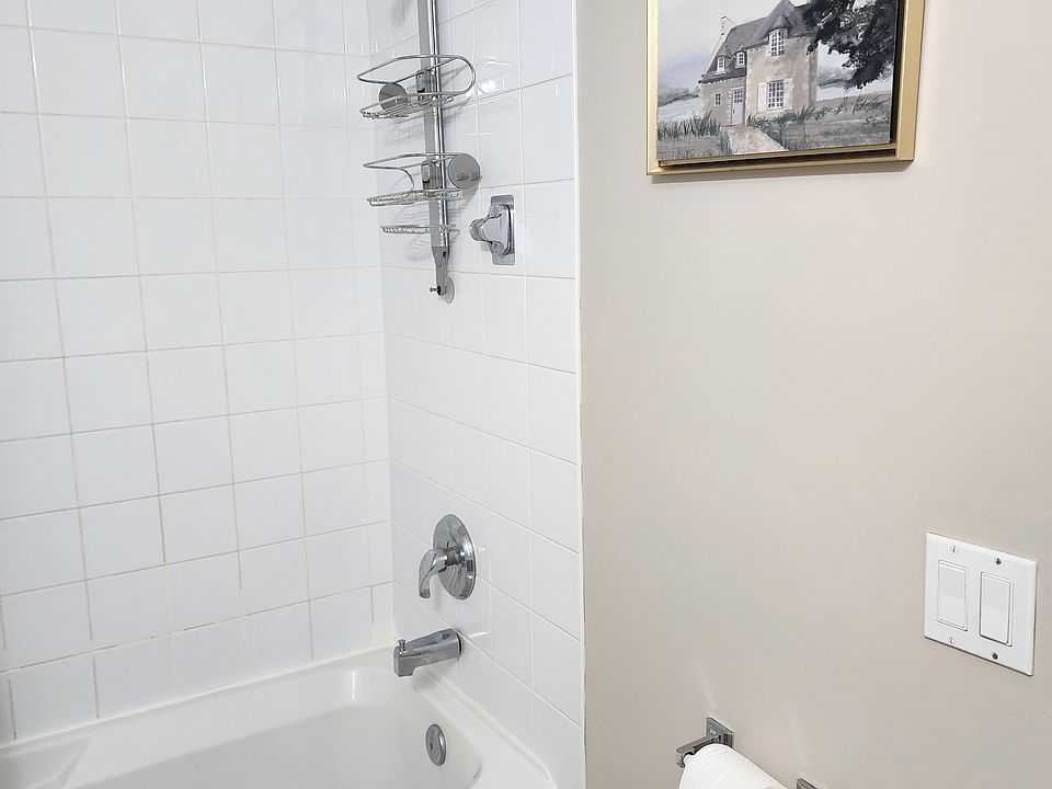 1st image of 2076 SW Country Hills Cir NW