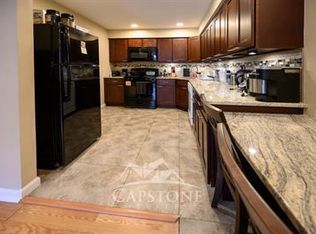4601 Oliver St, Fort Wayne, IN 46806