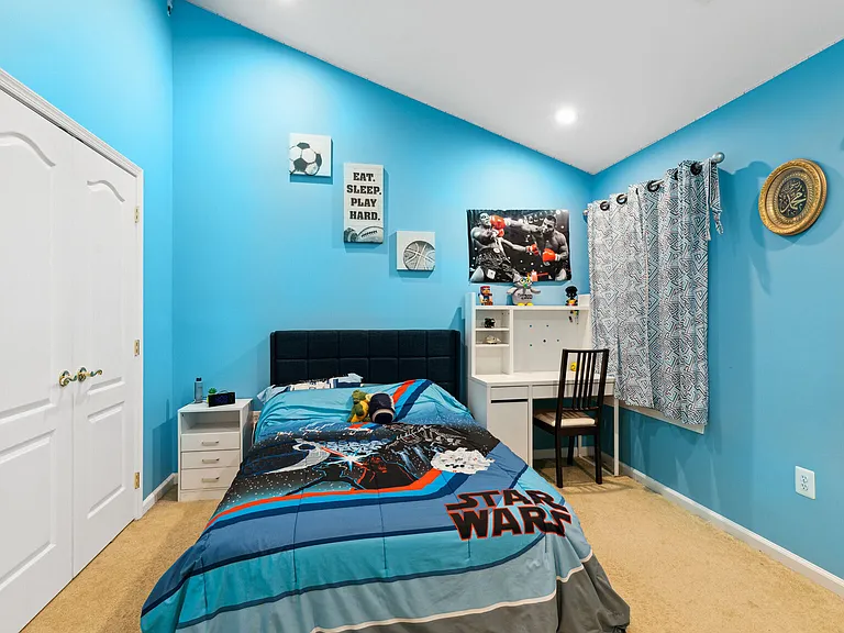 6005 Helmsman Way — Photo 25