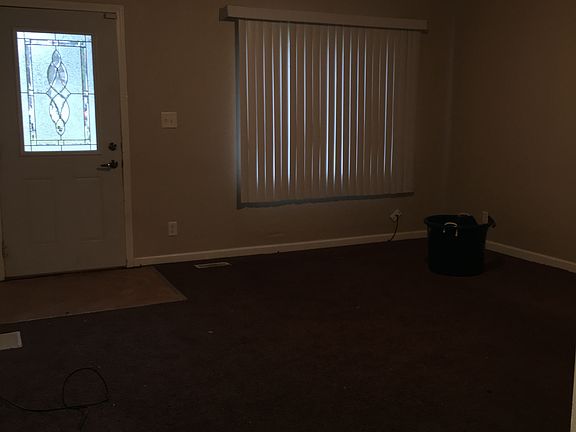 5th image of 3676 N Breen Dr