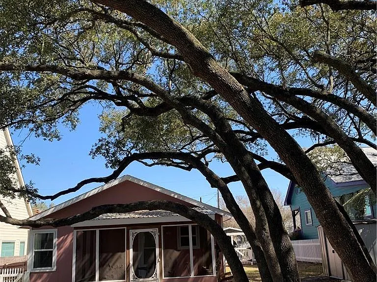 3415 Elija St — Photo 17