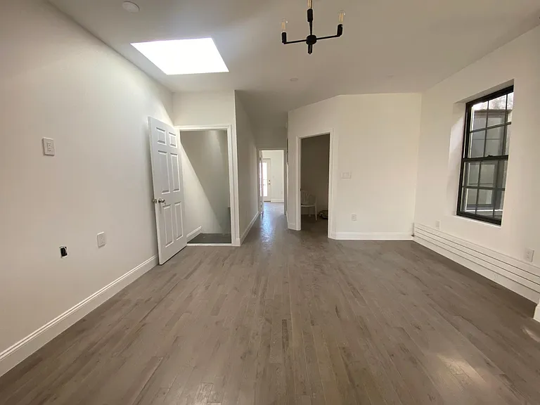 49 Bay 13th St #2F — Photo 3