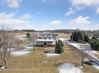 7170 N Williams Rd, Saint Johns, MI 48879