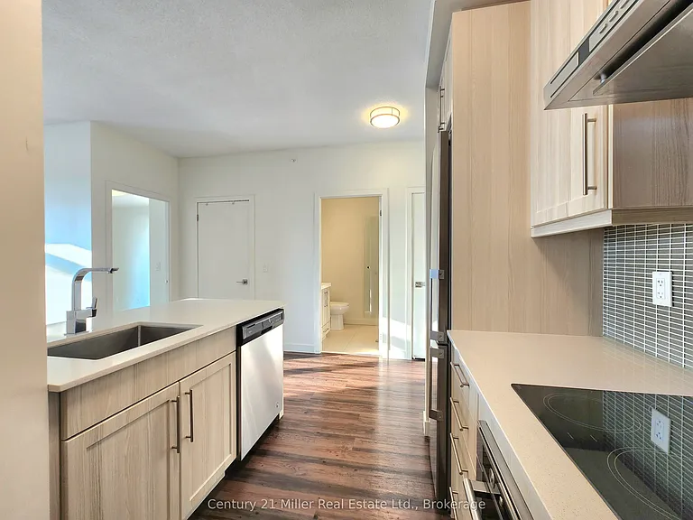 2087 Fairview St #607 — Photo 15