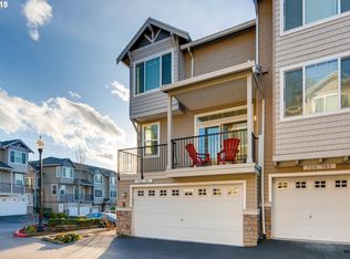 720 NW 118th Ave APT 101, Portland, OR 97229