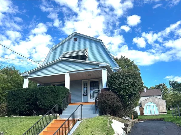 315 N Bentley Ave, Niles, OH 44446