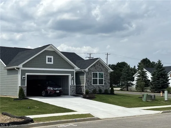 1753 Leslie St NW, Massillon, OH 44647