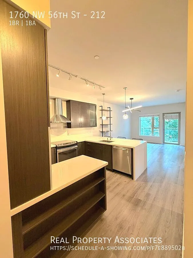 Building Photo - 1760 NW 56th St #212