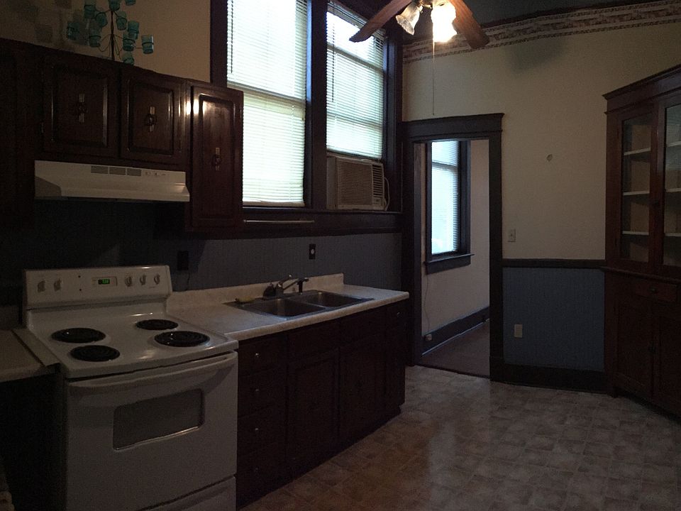 Big kitchen