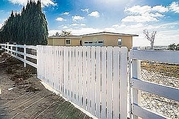 2nd image of 857 Busch Dr