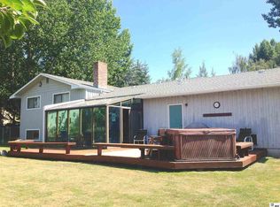 1220 Tamarack Dr, Moscow, ID 83843