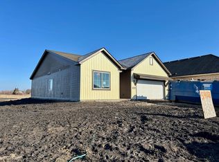 5402 Ferrara Ave N, Hugo, MN 55038