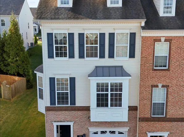 120 Darden Ct E, Martinsburg, WV 25403