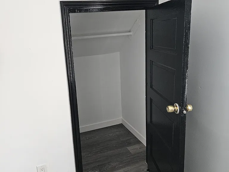 325 N Normandie Ave #325 — Photo 8