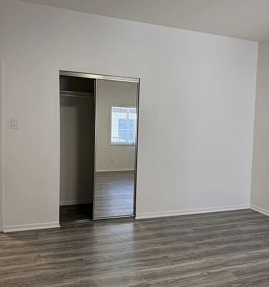 3965 Brighton Ave #1/4 — Photo 11