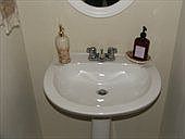 4th image of 719 Hillock Bluff Cir