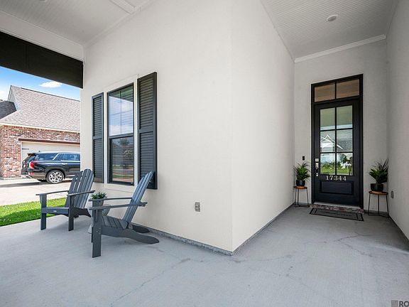 4th image of 17344 Fox Glove Ave