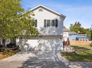 670 13th Ave E, West Fargo, ND 58078