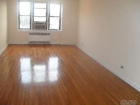 2nd image of 14750 Hoover Ave