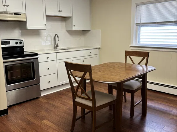 202 4th St, Pennsburg, PA