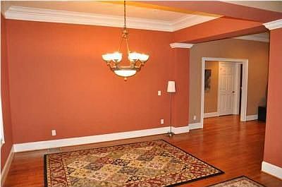 3rd image of 724 Black Creek Dr