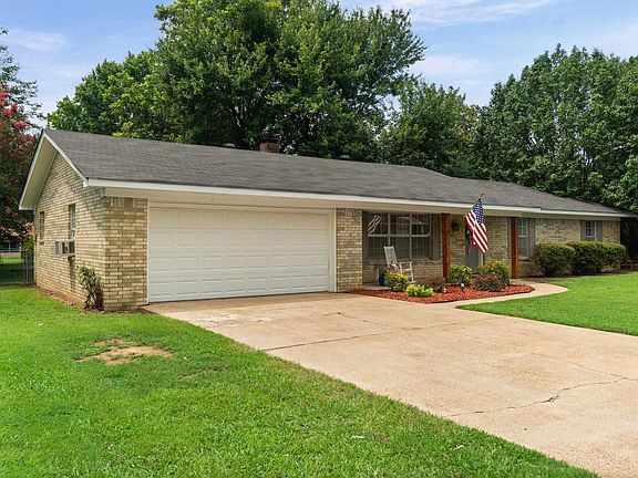 4th image of 113 Liles Dr