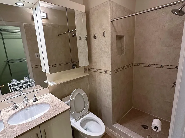 9526 Miranda Ct — Photo 9