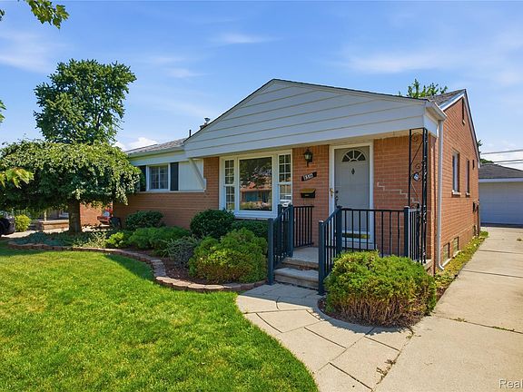 3rd image of 8516 Perrin Ave