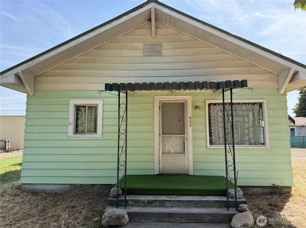 602 SE Trinity Avenue, Wilbur, WA 99185