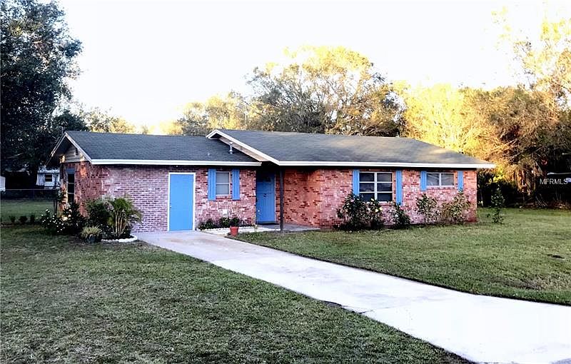 1st image of 1760 SE Pear Dr