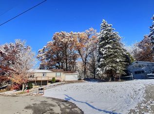 400 Ln 148 Hamilton Lk, Hamilton, IN 46742