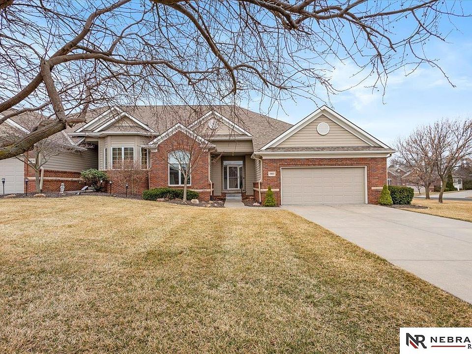 1st image of 4860 Gleneagle Ct
