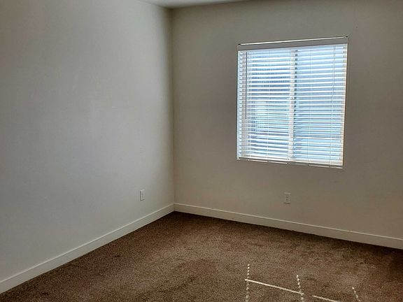 5th image of 180 S Main St APT 202