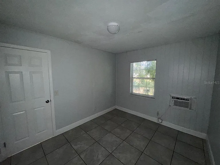 1392 King St #1392 — Photo 8