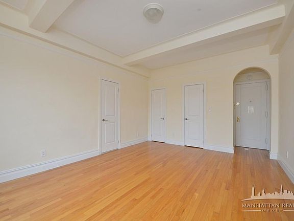 3rd image of 166 2nd Ave APT 10J