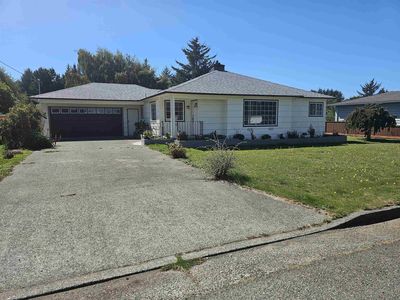475 Esta Ave, Crescent City, CA, 95531