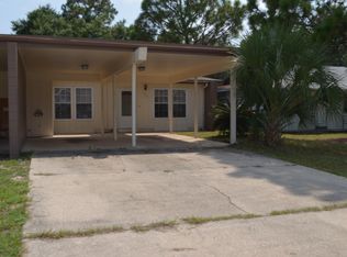 144 4th Ave, Shalimar, FL 32579