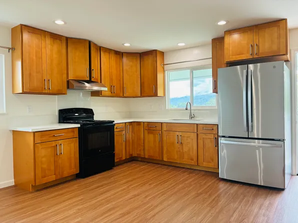 381 Ilima St #A, Wahiawa, HI 96786