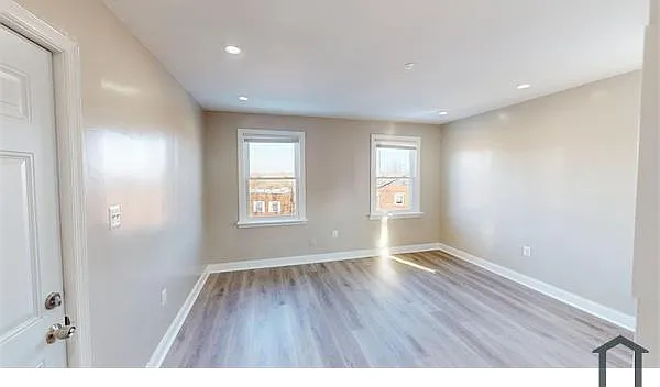 3137 Buena Vista Ter SE #3