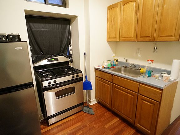 5th image of 59 Audubon Ave Frnt 1