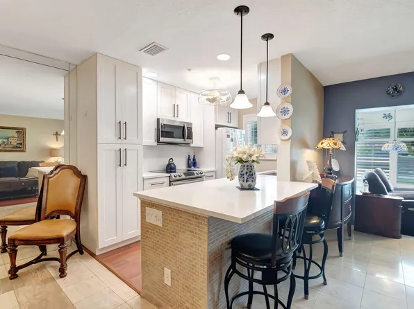 (undisclosed Address), Delray Beach, FL 33445