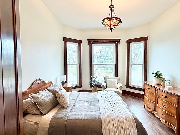 5th image of 1302 5th St