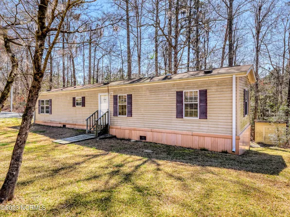 225 River Road, Blounts Creek, NC 27814