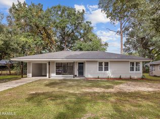 305 River Rd, Lafayette, LA 70501