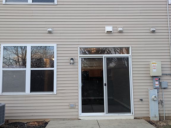 5th image of 1184 Waverly Dr