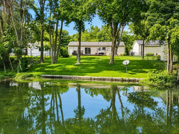 413 Argyle Ct, Milan, MI 48160