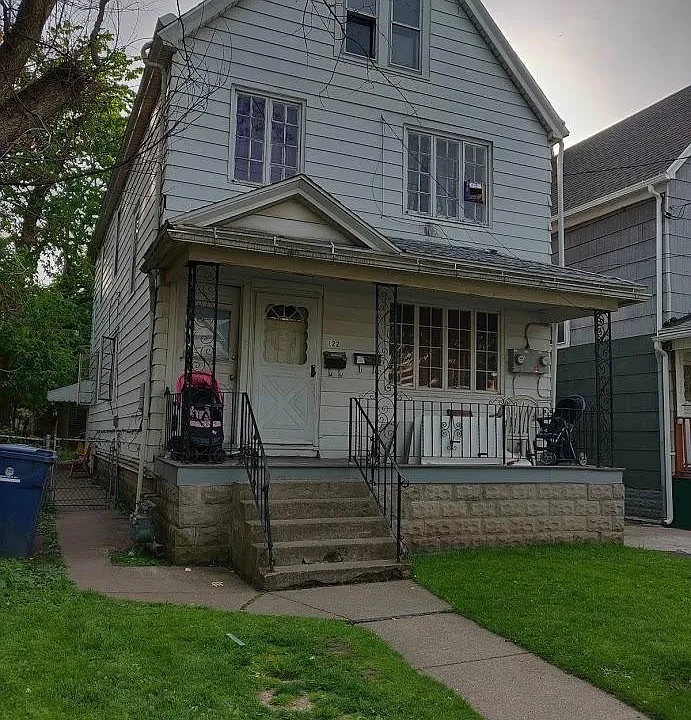 122 Germain St