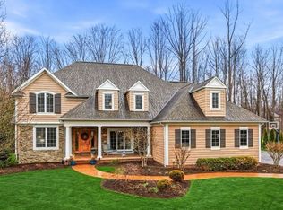 7480 Faraway Trl, Chagrin Falls, OH