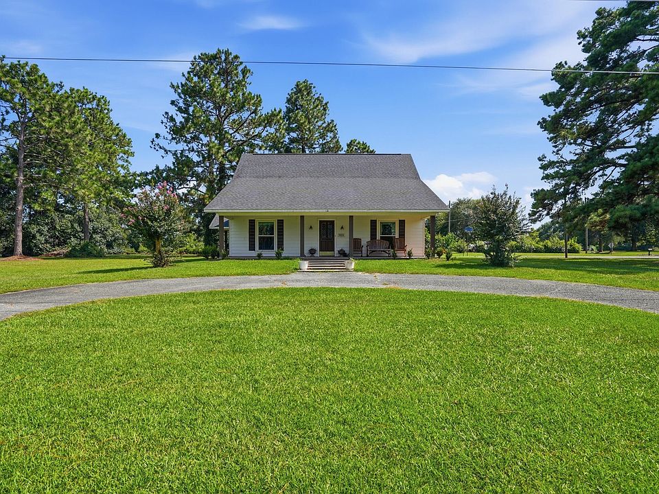 1st image of 118 McReynolds Cir
